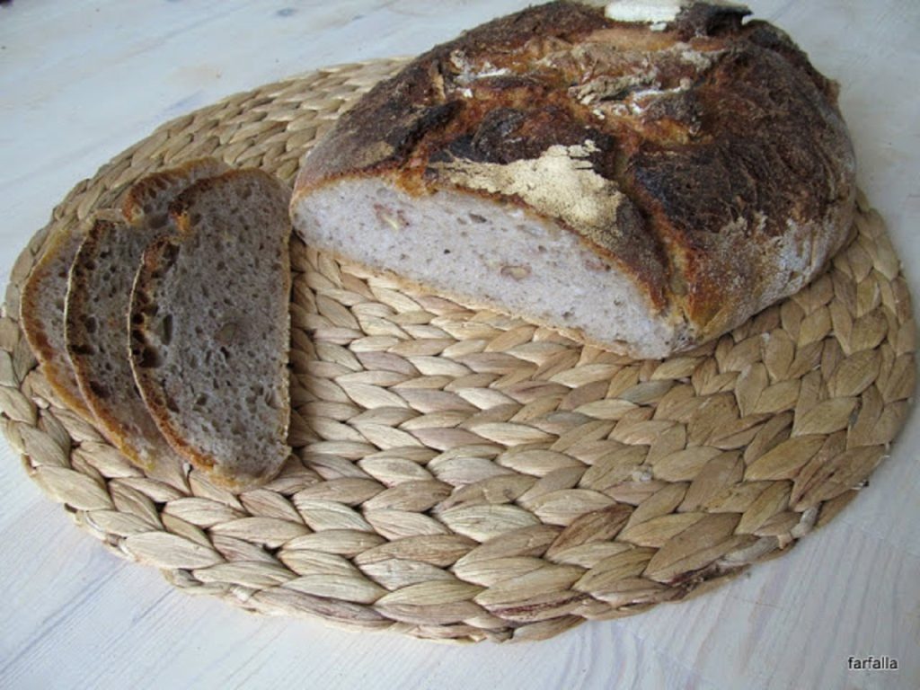 Kvásek uvádí: Ořechový chléb