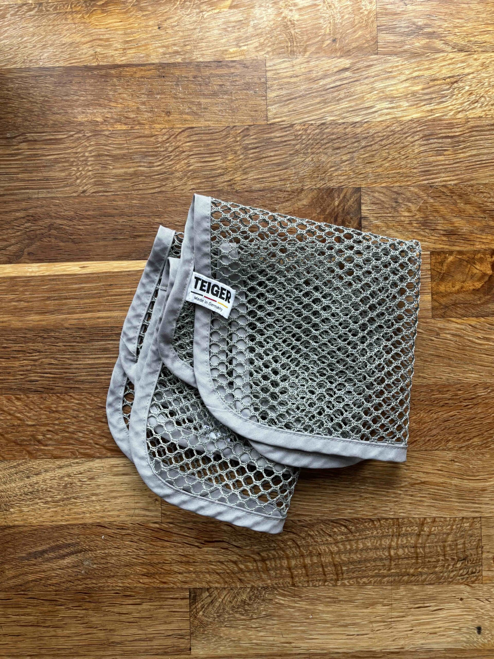 Teiger - hadřík, síťka k odmývání těsta